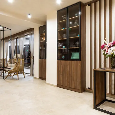 Noma Boutique - Adults Only 5*