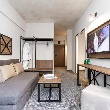 Noma Boutique - Adults Only 5*